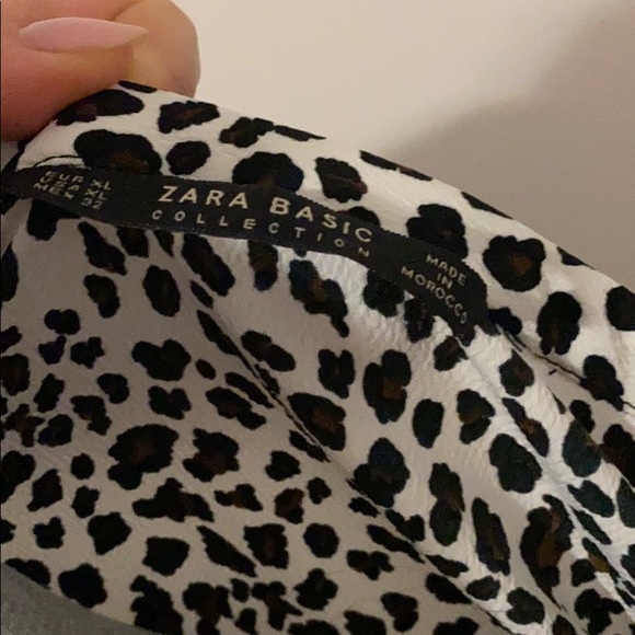 Zara print blouse - Picture 2 of 3